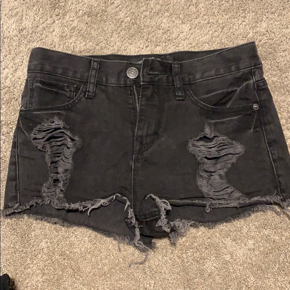 Black express shorts